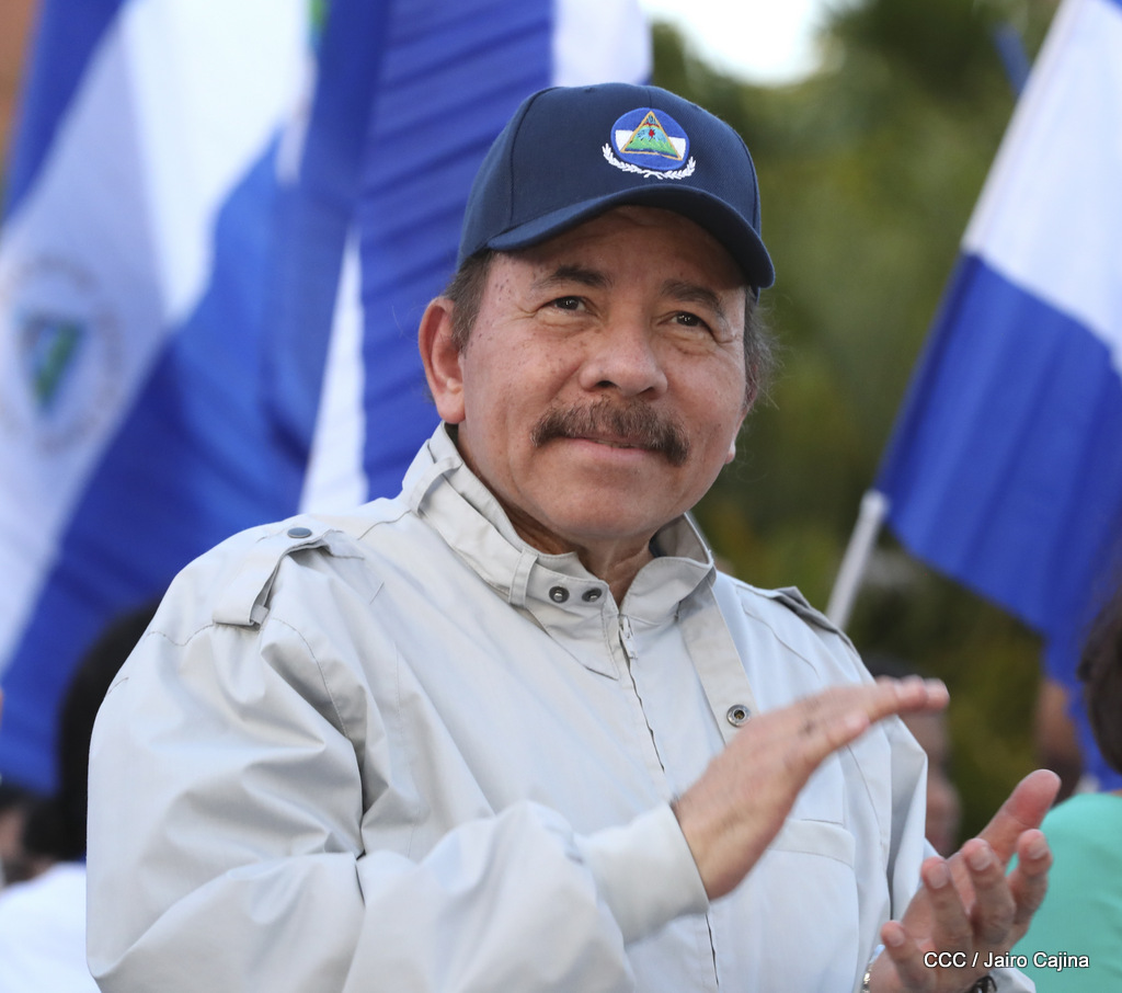COMANDANTE1
